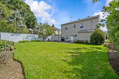 2416 E 66th Street, New York City, NY 11234 - Photo 22