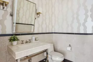 151 E 58th St, New York City, NY 10022 - Photo 20