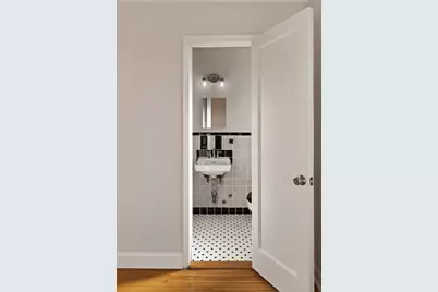 415 Ocean Parkway #3G, New York City, NY 11218 - Photo 8