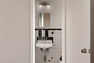 415 Ocean Pkwy, New York City, NY 11218 - Photo 8