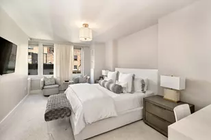 188 E 78th St, New York City, NY 10075 - Photo 4