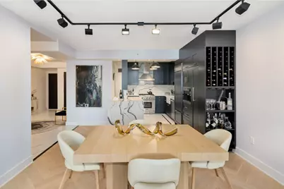 188 E 78th Street #5D, New York City, NY 10075 - Photo 2