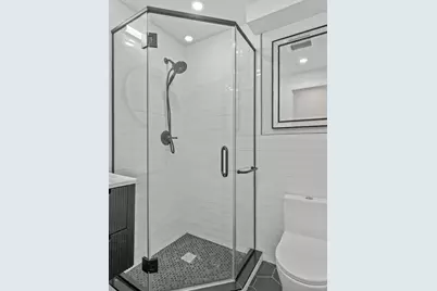 300 18th Street, New York City, NY 11215 - Photo 20