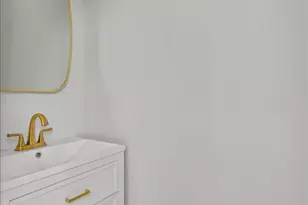 300 18th St, New York City, NY 11215 - Photo 8