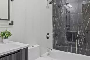 300 18th St, New York City, NY 11215 - Photo 10