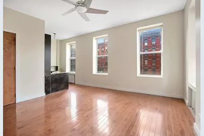 300 E 6th Street #BLDG, New York City, NY 10003 - Photo 16