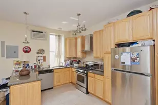 300 E 6th St, New York City, NY 10003 - Photo 10