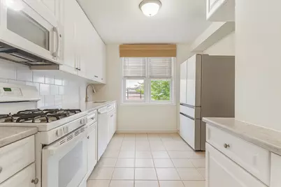 2750 Johnson Avenue #7J, New York City, NY 10463 - Photo 2