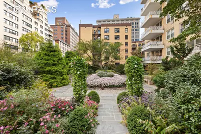 40 E 9th Street #7L, New York City, NY 10003 - Photo 14