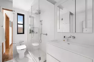 300 W 23rd St, New York, NY 10011 - Photo 2