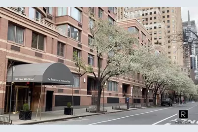 393 W 49th Street #2-PP, New York City, NY 10019 - Photo 6