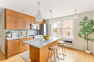 651 Vanderbilt St, New York City, NY 11218 - Photo 2