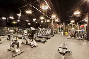 41-17 Crescent St, New York City, NY 11101 - Photo 6