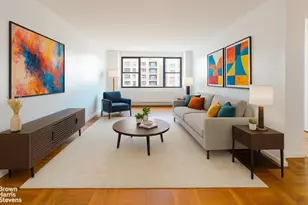 301 E 62nd St, New York City, NY 10065 - Photo 2