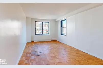 301 E 62nd Street #14B, New York City, NY 10065 - Photo 4