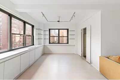 165 E 72nd Street #11C, New York City, NY 10021 - Photo 4