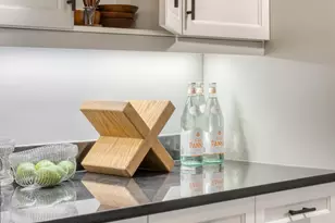 155 W 68th St, New York City, NY 10023 - Photo 4