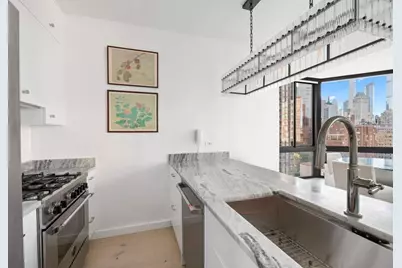 200 E 65th Street #12A, New York City, NY 10065 - Photo 4