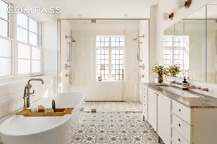 155 Noble St, New York City, NY 11222 - Photo 14