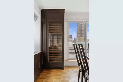 301 E 75th Street #19B, New York City, NY 10021 - Photo 6