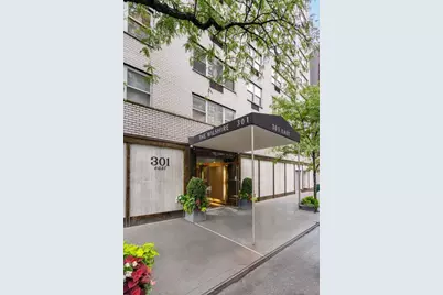 301 E 75th Street #19B, New York City, NY 10021 - Photo 20