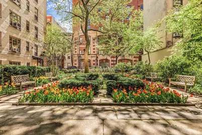 235 E 22nd Street #10C, New York City, NY 10010 - Photo 12