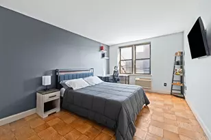 1874 Pelham Pkwy S, New York City, NY 10461 - Photo 4