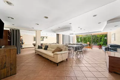 1874 Pelham Parkway S #5B, New York City, NY 10461 - Photo 8