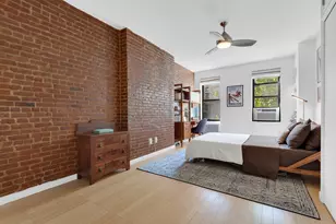 334 E 83rd St, New York City, NY 10028 - Photo 2