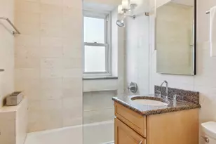 251 E 32nd St, New York City, NY 10016 - Photo 14