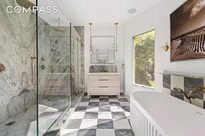 453 Stratford Road, New York City, NY 11218 - Photo 14