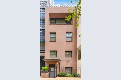 209 E 48th Street, New York City, NY 10017 - Photo 12