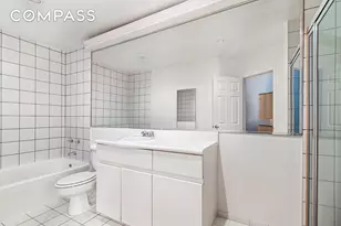 321 W 13th St, New York City, NY 10014 - Photo 10