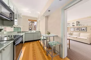 19 E 88th St, New York City, NY 10128 - Photo 4