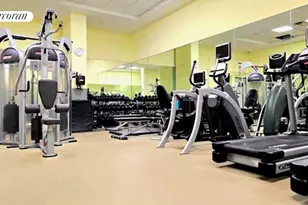 243 W 60th St, New York City, NY 10023 - Photo 8