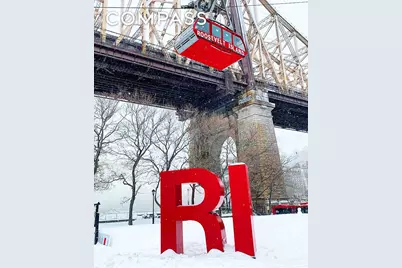 555 Main Street #1315, New York City, NY 10044 - Photo 14