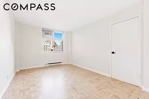 555 Main St, New York City, NY 10044 - Photo 6