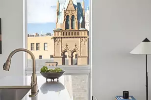 425 E 13th St, New York City, NY 10009 - Photo 8