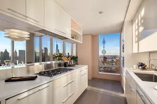 252 South St, New York City, NY 10002 - Photo 10