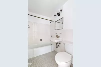 185 Hall Street #1710, New York City, NY 11205 - Photo 8