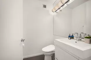 21 S End Ave, New York City, NY 10280 - Photo 4