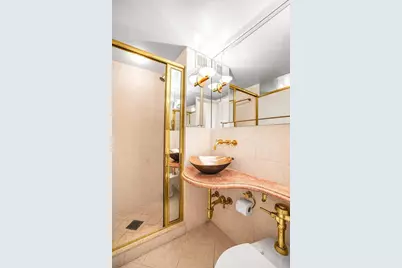 174 E 74th Street #8A, New York City, NY 10021 - Photo 8