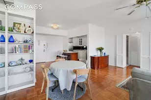 201 E 21st St, New York City, NY 10010 - Photo 4