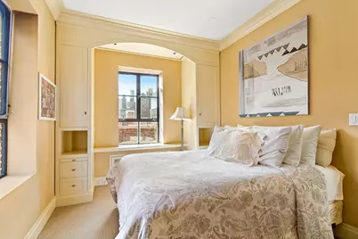 333 E 68th Street #PHC, New York City, NY 10065 - Photo 20