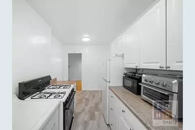 266 E Broadway #B1905, New York City, NY 10002 - Photo 14