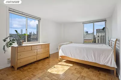 555 Main Street #1710, New York City, NY 10044 - Photo 6