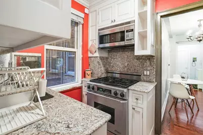 321 E 43rd Street #308, New York City, NY 10017 - Photo 6