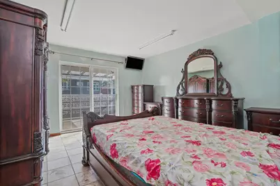 1728 W 2nd Street, New York City, NY 11223 - Photo 4