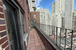 301 E 62nd St, New York City, NY 10065 - Photo 2