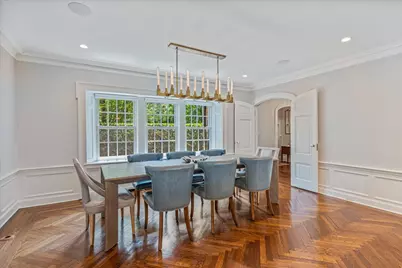 165 Slocum Crescent, New York City, NY 11375 - Photo 10